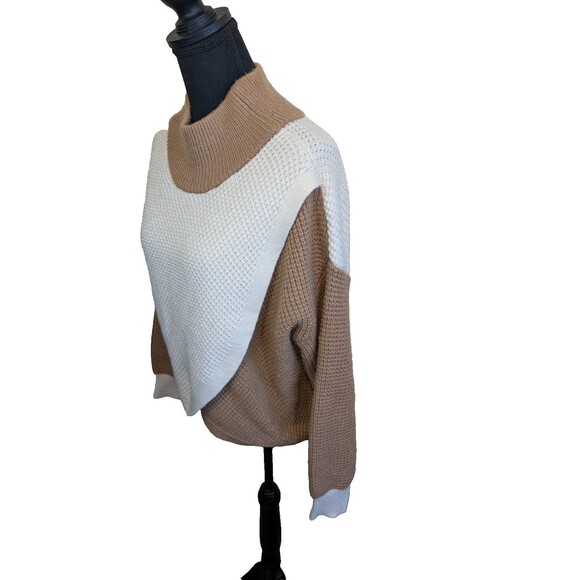 EXPRESS Women Sweater REVERSIBLE STYLE KNIT COLOR BLOCK Oversized Medium - Picture 5 of 11